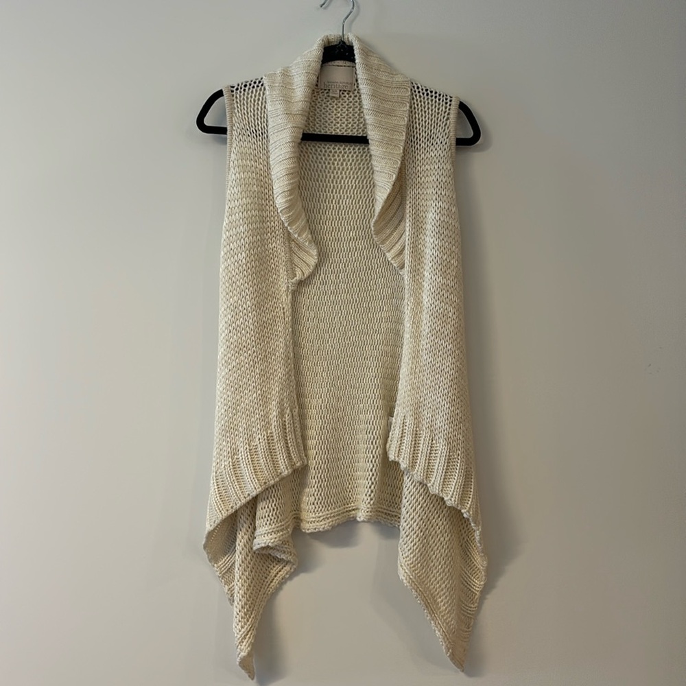 Banana Republic sleeveless knit vest